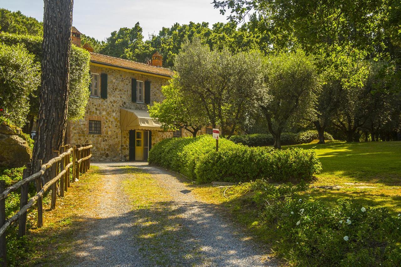 Fattoria Di Magliano Winery Villa Magliano in Toscana Exteriör bild